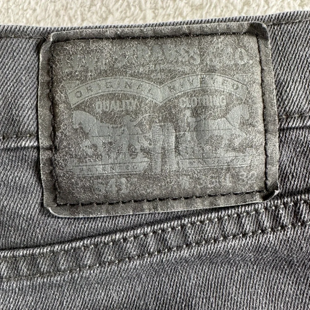 Levi's 541 Jeans Mens 36x32 Black Athletic Straight Dark Wash Denim Pants‎